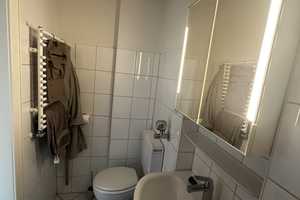 Attraktive 3-Zimmer-Wohnung mit gehobener Innenausstattung mit Balkon und EBK in Düsseldorf – Frankenstraße 26, 40476 Düsseldorf – Vorschaubild 9