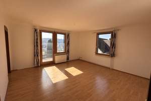 Moderne 3-Zimmer Wohnung mit 2 Balkonen, Garage & toller Aussicht – Blasiwaldweg 14, 79837 Häusern – Vorschaubild 2
