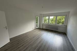 Sie brauchen Licht und RUHE? Sanierte 3-Zimmer-Wohnung ganz oben und am Park! – Hölderlinstr. 17, 47226 Rheinhausen-Mitte, Duisburg – Vorschaubild 7
