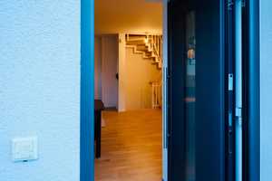 Exklusives 4-Raum-Stadthaus Energieklasse A - mit gehobener Innenausstattung in München Wald-Perlach – Freidankstraße 11 C, 81739 München – Vorschaubild 4