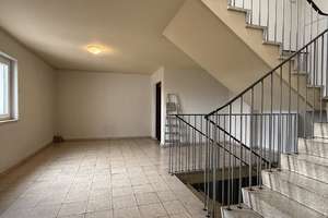 3-ZI.-WHG. MIT ANGRENZENDEM APARTMENT, DACHTERASSE UND 2 PKW-STELLPLÄTZEN IN CITYNÄHE ZU – Die vollständige Adresse der Immobilie erhältst du vom Anbieter., 47799 Cracau, Krefeld – Vorschaubild 18