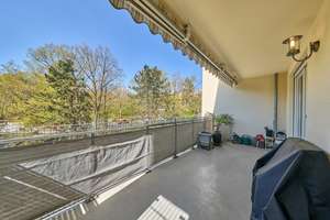 KAPITALANLAGE ODER EIGENNUTZ!
3 Zimmer Wohnung mit Balkon und 2 Stellplätzen *Baujahr 2003* – Die vollständige Adresse der Immobilie erhältst du vom Anbieter., 65197 Klarenthal, Wiesbaden – Vorschaubild 2
