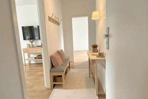 Solide Rendite: Vermietete 3-Zimmer-Wohnung mit Balkon in gefragter Lage – Müggelheimer Straße 6, 12555 Köpenick, Berlin – Vorschaubild 2