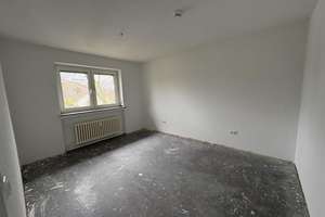 3-Zimmer-Wohnung mit Balkon in Gelsenkirchen Hassel – Linnenkampshof 11, 45896 Hassel, Gelsenkirchen – Vorschaubild 7