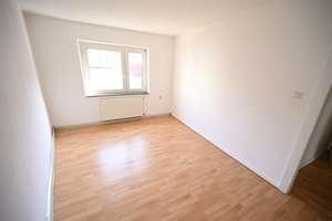 Helle 2-Zi.-Whg. mit Einbauküche ab 01.07. in Linden-Süd – Die vollständige Adresse der Immobilie erhältst du vom Anbieter., 30449 Linden-Süd, Hannover – Vorschaubild 3