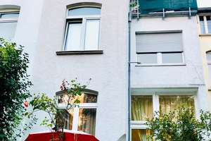 Charmantes Mehrfamilienhaus im Herzen von Bad Godesberg – Vielseitiges Investment – Die vollständige Adresse der Immobilie erhältst du vom Anbieter., 53173 Alt-Godesberg, Bonn – Vorschaubild 1