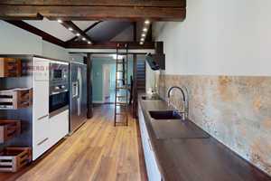 Property thumbnail 11