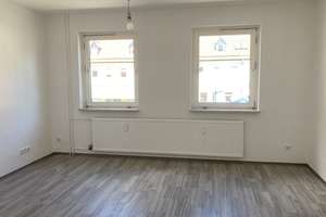 Wohnen mit Wohlfühlfaktor - charmante 3-Zimmer-Wohnung (Musterbilder) – Swindonstraße 8, 38226 Lebenstedt, Salzgitter – Vorschaubild 2