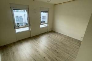 Zuhause mit viel Platz -  Ruhig und Zentral in Bad Nenndorf – Die vollständige Adresse der Immobilie erhältst du vom Anbieter., 31542 Bad Nenndorf – Vorschaubild 9