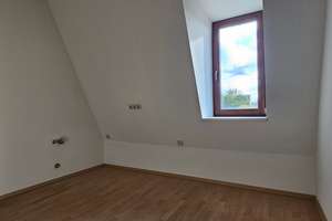 Gemütliche Dachgeschosswohnung in Mühlhausen  – Erfurter Str.  3, 99974 Mühlhausen/Thüringen – Vorschaubild 2