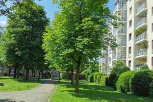 Genießen Sie die Sonne auf Ihrem Balkon mit Blick ins Grüne... – 81379 Obersendling, München – Vorschaubild 6