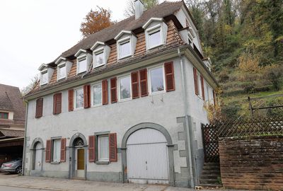 GROSSES WOHNHAUS IN WILDBERG