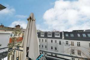 DACHGESCHOSS MIT TERRASSE & AUFZUG - GUTE INFRASTRUKTUR & RUHIGE LAGE -  ZUR ZEIT VERMIETET – Die vollständige Adresse der Immobilie erhältst du vom Anbieter., 10439 Prenzlauer Berg, Berlin – Vorschaubild 9