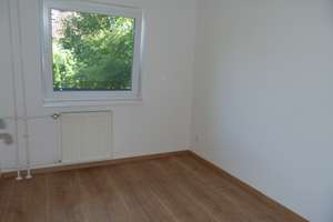 Wohnen mit Charakter: Reihenmittelhaus in Schwabach – Wolfgang-Fries-Str. 34, 91126 Forsthof, Schwabach – Vorschaubild 15