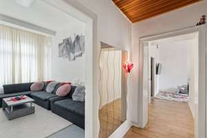 Attraktive 2-Zimmer-Wohnung mit Balkon im 1. Obergeschoss in zentraler Lage Düsseldorfs – Die vollständige Adresse der Immobilie erhältst du vom Anbieter., 40227 Oberbilk, Düsseldorf – Vorschaubild 2