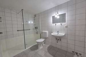 große 2-Zimmer-Wohnung mit Balkon in der Halbergstraße, Saarbrücken – Halbergstraße 9, 66121 St. Johann, Saarbrücken – Vorschaubild 4