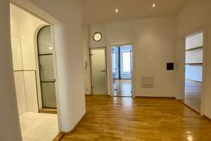 WG - geeignete 4 Zimmer Wohnung in der Schillerstr. ab 01.11. – Schillerstrasse 34, 80336 Ludwigsvorstadt-Kliniken, München – Vorschaubild 3