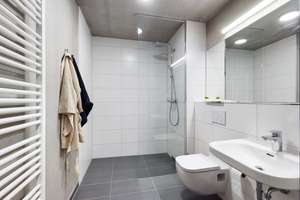 Möbliertes all-in WG-Zimmer ideal für Studierende und Azubis | Shared Bude – Gummersbacher Straße 31b, 50679 Deutz, Köln – Vorschaubild 5