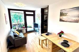 Helle 3,5/4-Zimmer-Wohnung am Wöhrder See mit Loggia, EBK, teilmöbliert, Aufzug, TG – Dr.-Carlo-Schmid-Str. 50, 90491 Sankt Jobst, Nürnberg – Vorschaubild 7
