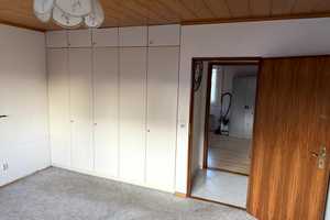 Großzügiges Einfamilienhaus mit Wintergarten, Freisitz, Garagen und 860 m² Grundstück – Wockerlestraße 13, 79618 Lörrach (Kreis) – Vorschaubild 13