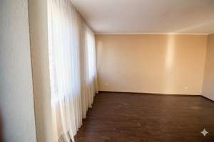 Solide Kapitalanlage mit Entwicklungspotenzial und Zusatzrendite – Die vollständige Adresse der Immobilie erhältst du vom Anbieter., 51107 Rath/Heumar, Köln – Vorschaubild 7