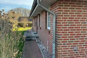 Traumhafter Bungalow in phantastischer Feldrandlage im begehrten Bäk – Die vollständige Adresse der Immobilie erhältst du vom Anbieter., 23909 Bäk – Vorschaubild 4