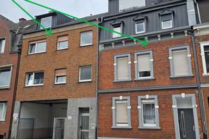 2 Mehrfamilienhäuser mit Halle...  16 fach