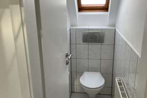 Einfamilienhaus + Garage mit 5 Zimmern in Stuttgart Untertürkheim – Die vollständige Adresse der Immobilie erhältst du vom Anbieter., 70327 Untertürkheim (Ortsteil), Stuttgart – Vorschaubild 9