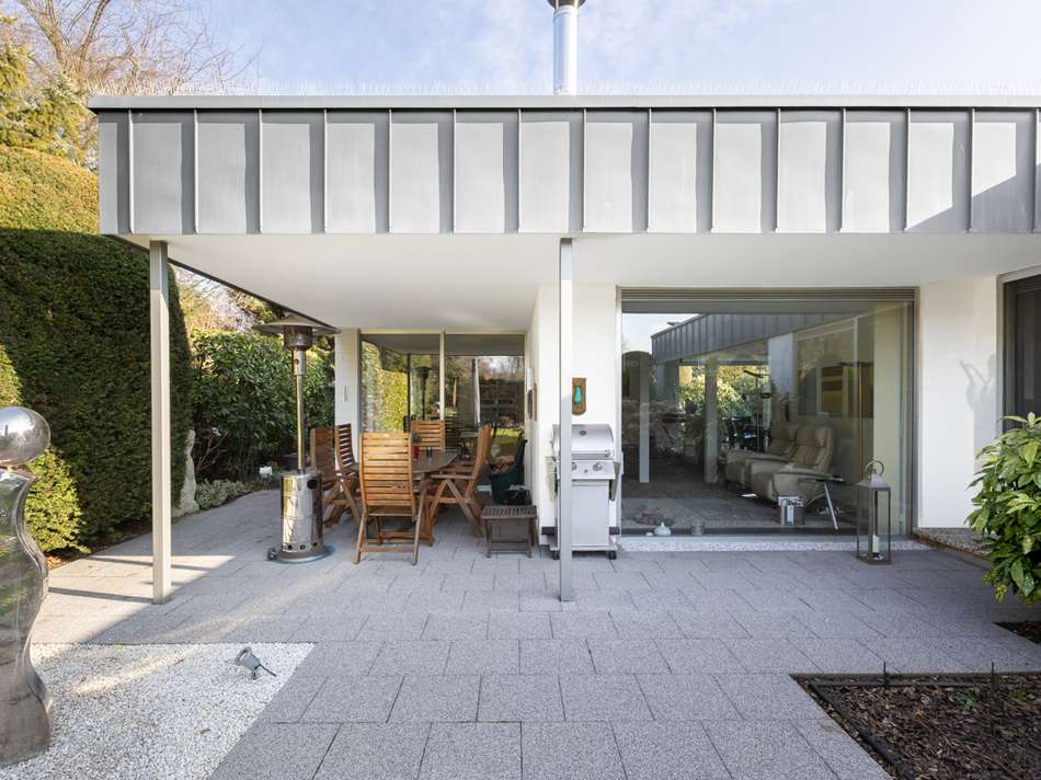 Überdachte Terrasse