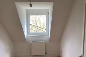 Schöne 2,5-Zimmer Dachgeschoss Wohnung! – Uhlandstr. 33, 74072 Heilbronn, Heilbronn – Vorschaubild 5