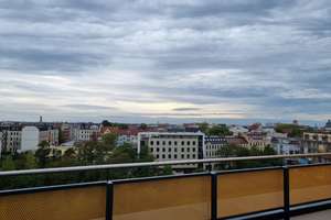 Exklusives Penthouse mit 2 Zimmern und Balkon in Leipzig Zentrum-Südost
