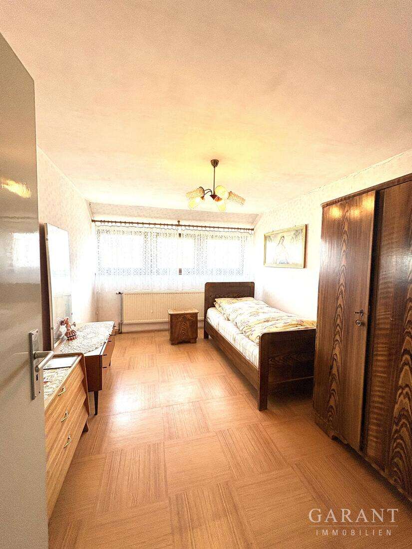 Immobilie in Biberbach - Familienfreundliche Doppelhaushälfte mit Garten und Garage in Biberbach - Bild 4