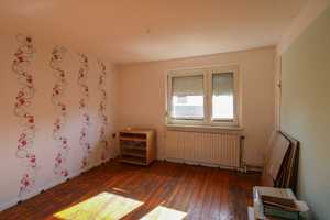 Charmantes Ein- bis Zweifamilienhaus in familienfreundlicher Lage – Salzgitter – Vorschaubild 1