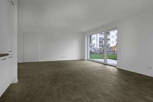 Traumhafte 3-Zimmer-Erdgeschosswohnung mit Garten und Einbauküche – Ursberger Straße 2b, 81673 Josephsburg, München – Vorschaubild 4