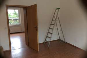 Schöne sanierte EG-Wohnung mit zweieinhalb Zimmern und EBK in Dortmund – Heckelbeckstraße 29, 44379 Kirchlinde, Dortmund – Vorschaubild 3
