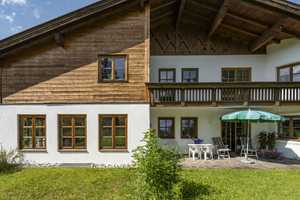 Das Landhaus für die Familie! Rarität: Zweifamilienvilla mit zus. Appartement, Kachelofen & Wellness – Garmisch-Partenkirchen (Kreis) – Vorschaubild 43