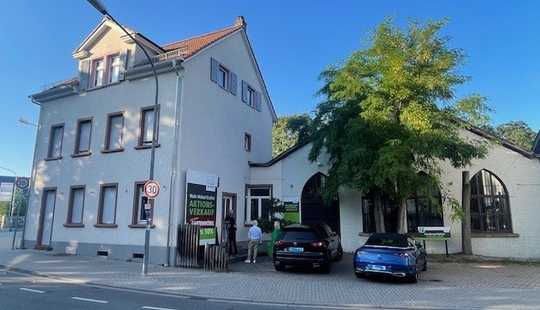 Bild von Multifunktionale Immobilie:  Haus mit Wohnungen u. Mehrzweckhalle mit tollem Ambiente in top Lage!