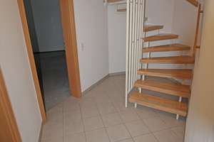 Exkl. DHH in zentraler Lage in Puchheim Bhf. mit 4 SZ+Hobbyraum, TG u. Außenstellpl. je mit Wallbox. – Lochhauser Str. 36 d, 82178 Puchheim – Vorschaubild 32