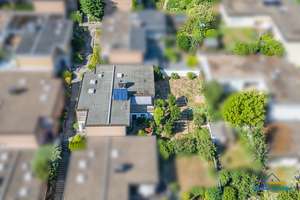 Exklusiver Bungalow am Sallerner Berg: Traumhafter Domblick, Südlage & zwei Garagen – Die vollständige Adresse der Immobilie erhältst du vom Anbieter., 93057 Sallern-Gallingkofen, Regensburg – Vorschaubild 3