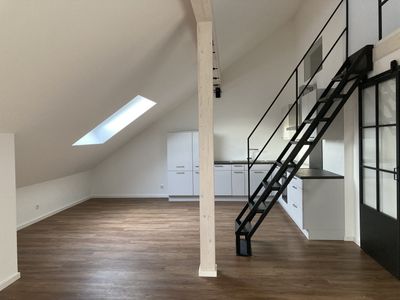 3-Zimmer-DG Galeriewohnung mit Balkon und EBK in Peißenberg