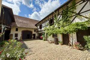 Nur ca. 30 km von Freiburg!
Ein Paradies auf Erden! Hofgut mit traumhaftem Grundstück. Einzigartig! – Freiburg im Breisgau – Vorschaubild 1