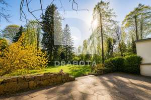 Herrschaftliche Architektenvilla auf 2.793 m² Parkgrundstück in Bestlage von Fürth-Dambach – Die vollständige Adresse der Immobilie erhältst du vom Anbieter., 90768 Dambach, Unterfürberg, Fürth – Vorschaubild 8