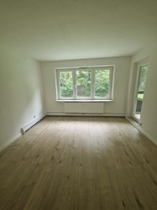 Geschmackvolle 3-Raum-Wohnung mit Einbauküche in Hamburg Neugraben-Fischbek