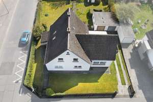 Provisionsfrei - 1-2 Familienhaus in Kassel-Eichwald – Die vollständige Adresse der Immobilie erhältst du vom Anbieter., 34123 Bettenhausen, Kassel – Vorschaubild 4