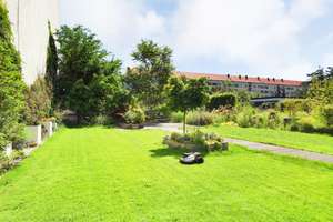 Großzügige Stadtresidenz mit ca. 375 m² Privatgarten – Ruhe, Raum und Privatsphäre mitten in Berlin- – Die vollständige Adresse der Immobilie erhältst du vom Anbieter., 10715 Wilmersdorf, Berlin – Vorschaubild 7