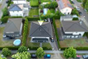 LUXURIÖSES FAMILIENHAUS VOR DEN TOREN BERLINS – A+, ERDWÄRME & TOP AUSSTATTUNG – Die vollständige Adresse der Immobilie erhältst du vom Anbieter., 14624 Dallgow-Döberitz – Vorschaubild 2