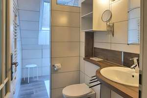 3 Schlafzimmer - Kamin - Infrarotsauna - Terrasse
Urlauben und Rendite am Waldrand in der Nähe de... – Am Gothenweg 5 h, 17419 Korswandt – Vorschaubild 18