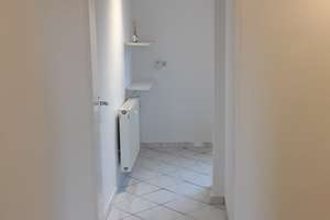 Stilvolle, geräumige und gepflegte 1-Zimmer-EG-Wohnung mit Balkon und EBK in Potsdam – Ziolkowskistrasse 54, 14480 Am Stern, Potsdam – Vorschaubild 7