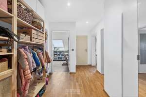 Wohnen mit Charakter – Lichtdurchflutete 3,5-Zimmer-Wohnung im obersten Geschoss – Die vollständige Adresse der Immobilie erhältst du vom Anbieter., 93105 Tegernheim – Vorschaubild 16