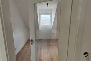 2026 Modernisierte 3-Zimmer Wohnung, traumhafte Lage mit neuer EBK, ideal für 3er-WG – 48149 Neutor, Münster – Vorschaubild 9